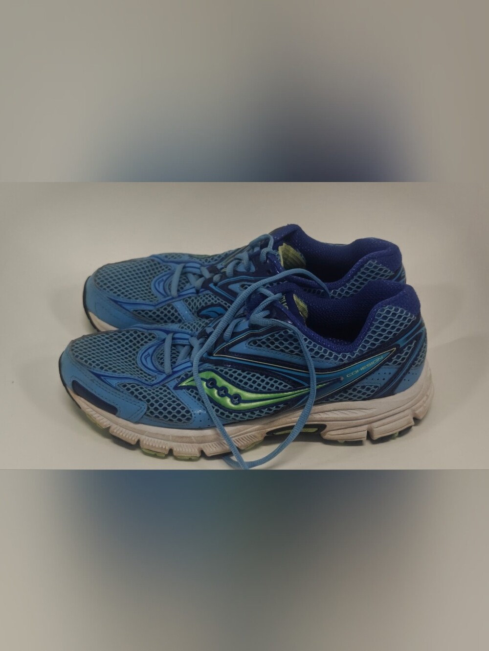 Saucony Cohesion Women 9.5 Blue Green Running Shoes Athletic Sneakers
